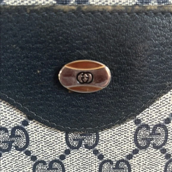 Gucci Navy and Tan Tote - Picture 2 of 12